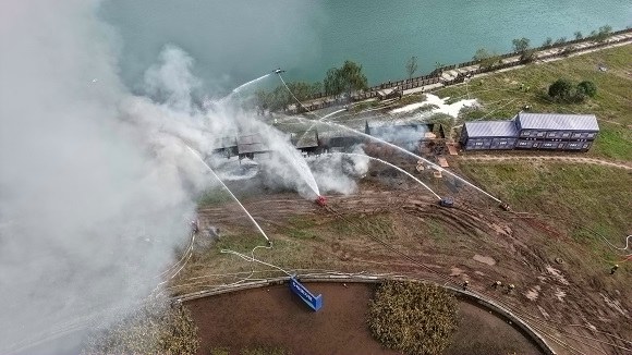 2024重庆市灾害事故空地一体化应急救援实战演习在黔江举行