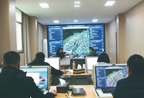 黔江舟白街道：基层智治察民情 网格治理入民心