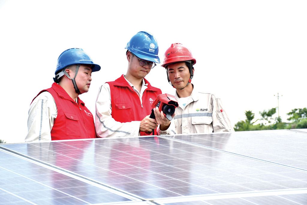 黔江：持续晴热高温 清洁能源助力迎峰度夏