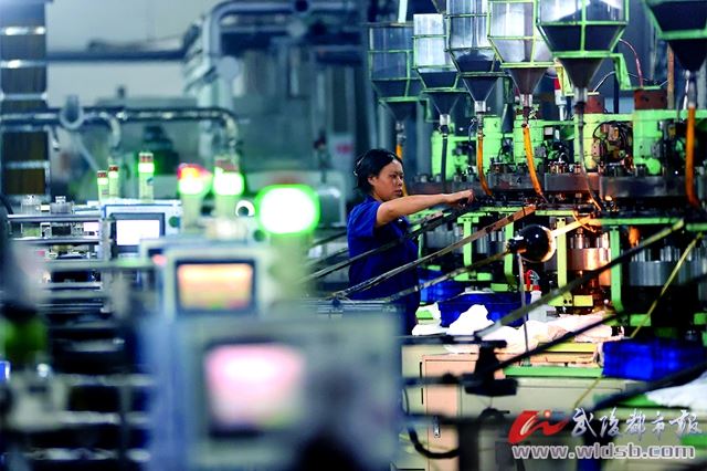 高新区赶制海外订单忙