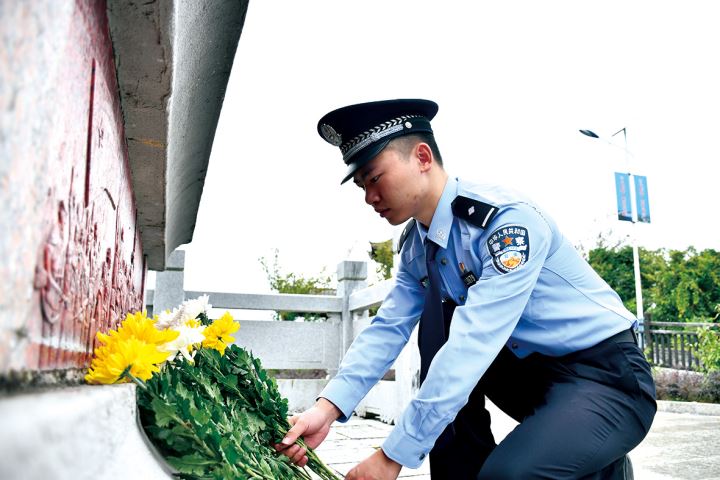 慎终追远祭英烈红色星火代代传