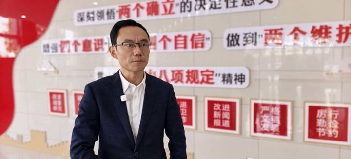 以务实举措将会议精神转化为发展的实际成效——黔江区委经济工作会议暨渝鄂湘黔边际区域中心城市建设推进大会在全区干部群众中引发热烈反响